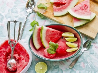 Jigsaw Puzzle «Watermelon and ice cream»