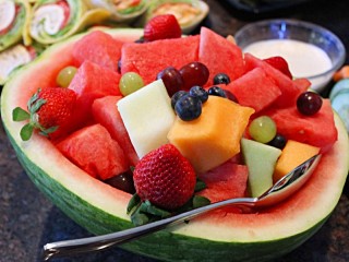 Jigsaw Puzzle «Fruit and berry salad»