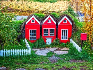 Jigsaw Puzzle «Icelandic house»