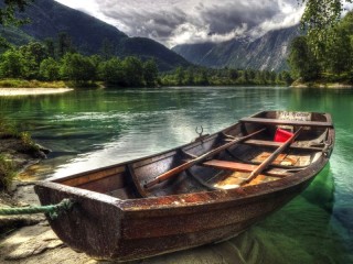 Jigsaw Puzzle «Boat on the pier»