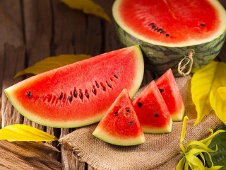 Jigsaw Puzzle «Still life with watermelon»
