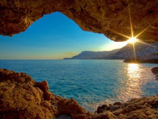 Jigsaw Puzzle «Cave»