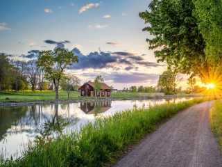 Jigsaw Puzzle «On the road to sunset»