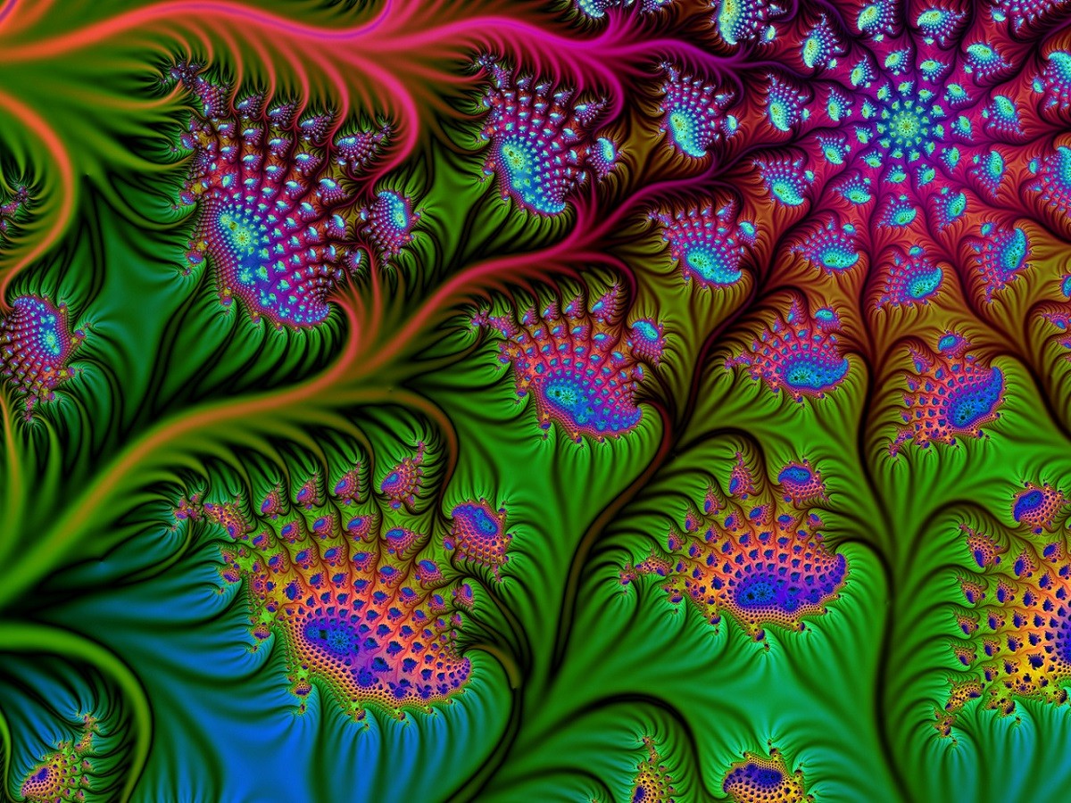 Solve jigsaw puzzles online - Fractal