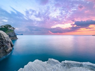 Jigsaw Puzzle «Dawn over water»