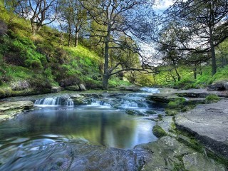 Jigsaw Puzzle «River in England»