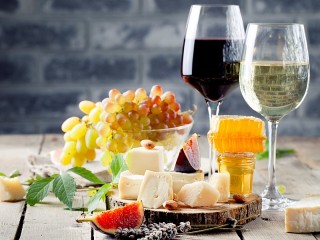 Jigsaw Puzzle «Wine and appetizer»
